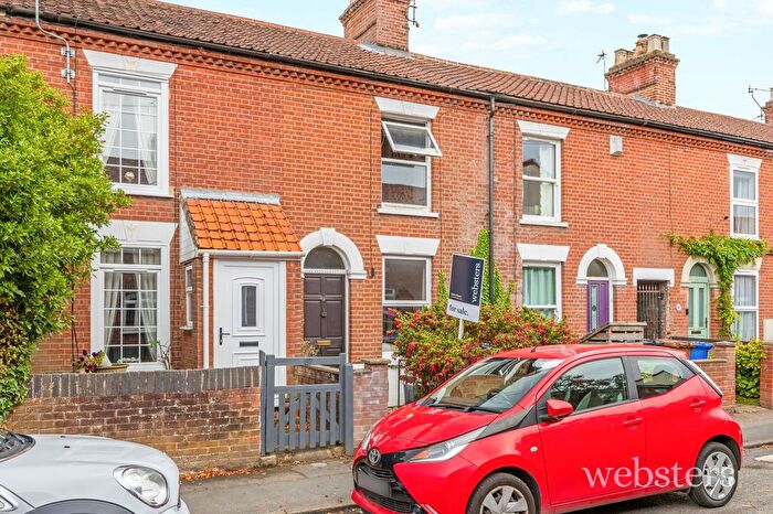 2 Bedroom Terraced House For Sale In Armes Street, Norwich, NR2