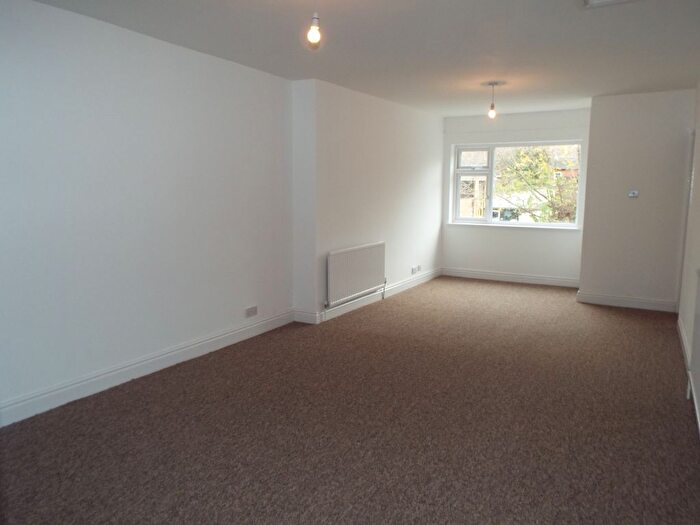 2 Bedroom Flat To Rent In Derby Road, Nottingham, NG9