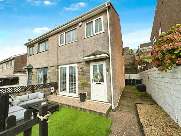 3 Bedroom Semi-Detached House For Sale In Wells Close, Baglan, Port Talbot, SA12