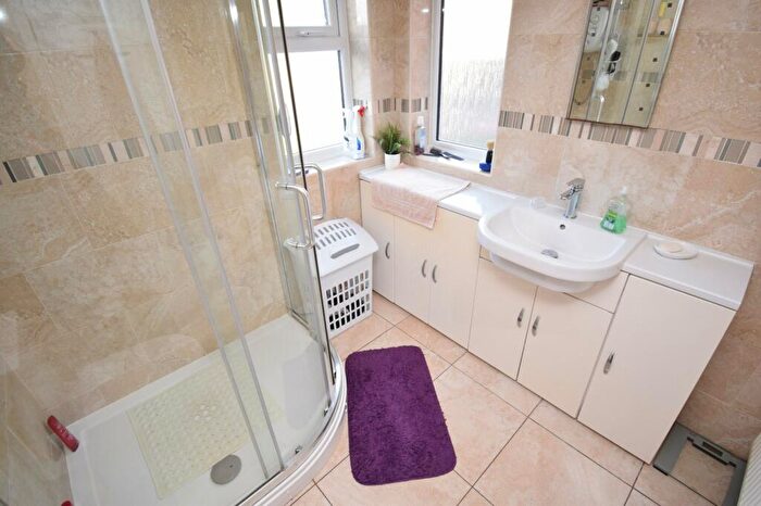 3 Bedroom End Of Terrace House For Sale In Longford Road, Longford, Coventry, West Midlands, CV6