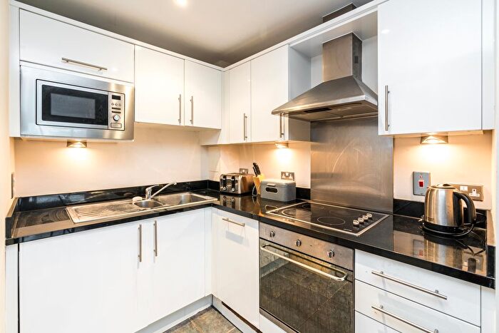 1 Bedroom Flat To Rent In Long Lane, London, SE1