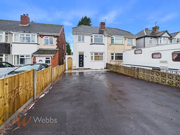 3 Bedroom Semi-Detached House To Rent In Wimblebury Road, Heath Hayes, Cannock, WS12