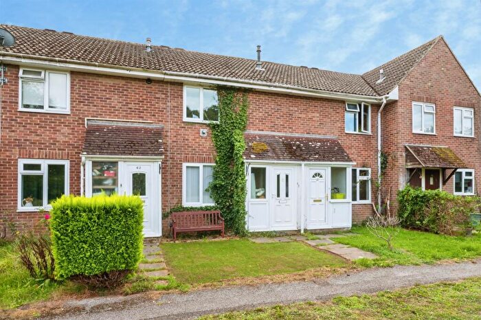 2 Bedroom Terraced House For Sale In Ferndale, Hedge End, Southampton, SO30