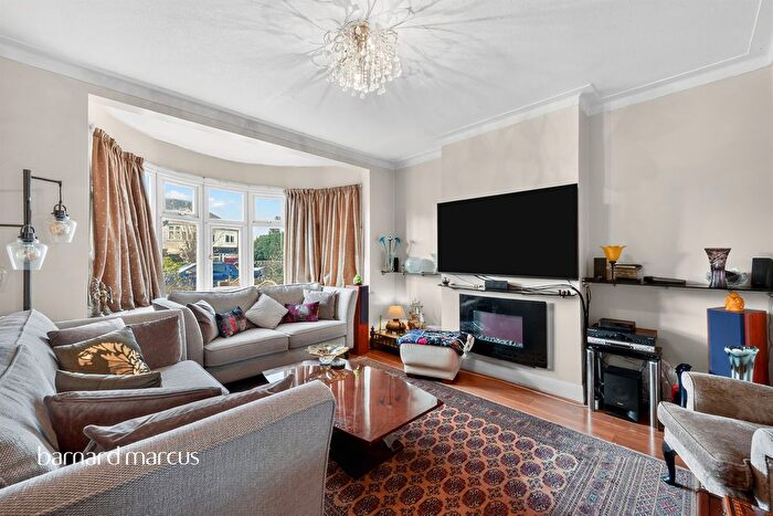 5 Bedroom Semi Detached House For Sale In Highfield Road, Surbiton, KT5