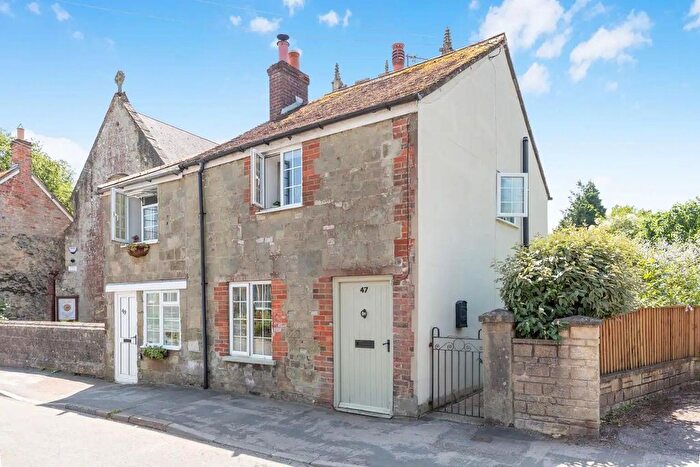 2 Bedroom Semi-Detached House For Sale In Salisbury Street, Shaftesbury, SP7