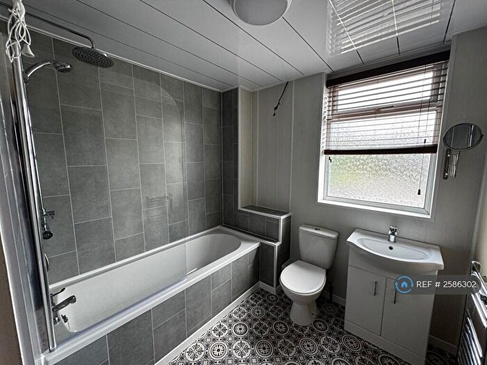 4 Bedroom End Of Terrace House To Rent In Rowan Place, Newton Aycliffe, DL5