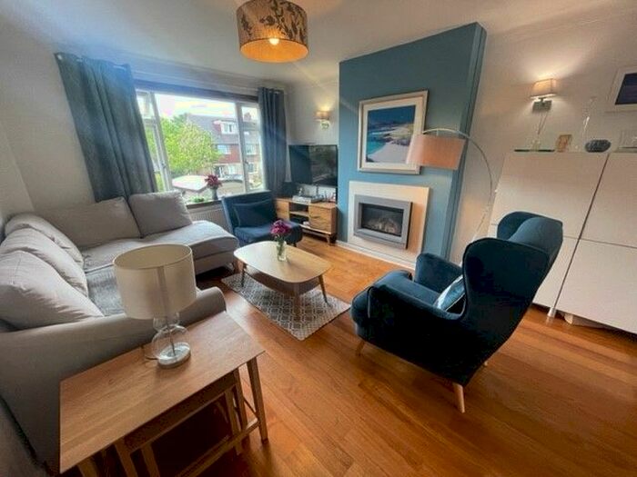 4 Bedroom End Of Terrace House To Rent In Charterhall Grove, Blackford, Edinburgh, EH9