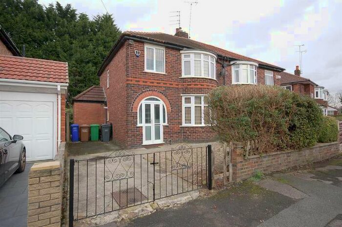 3 Bedroom Semi-Detached House To Rent In Moor Park Road, East Didsbury, M20