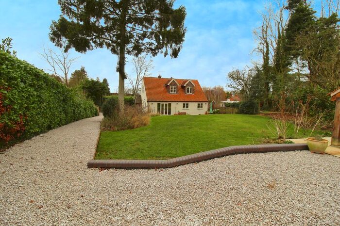 4 Bedroom Detached House For Sale In Main Street, Hackthorn, Lincoln, LN2