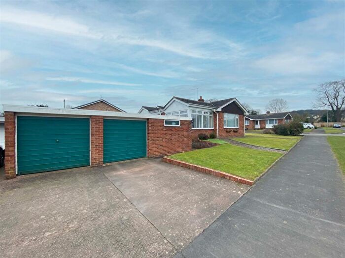3 Bedroom Bungalow To Rent In Castle Park, Hemyock, Cullompton, EX15