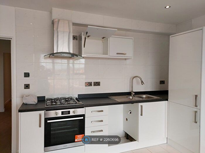 1 Bedroom Flat To Rent In The Coneries, Loughborough, LE11