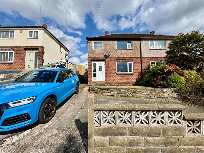3 Bedroom Semi-Detached House For Sale In Mountfield Road, Waterloo, Huddersfield, HD5