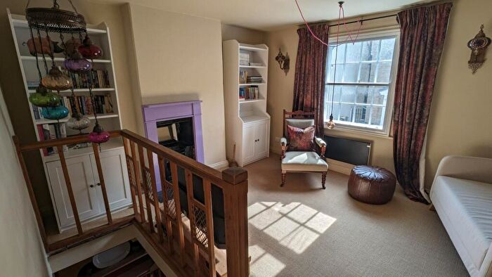 1 Bedroom Town House To Rent In Churchgate Street, Bury St. Edmunds, IP33