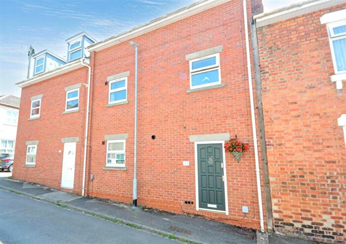 2 Bedroom Apartment For Sale In Alexandra Street, Stone, ST15
