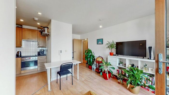1 Bedroom Flat For Sale In Harrow Road, College Park, London, NW10