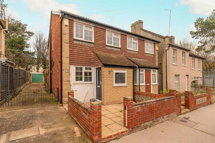 2 Bedroom Semi-Detached House To Rent In Albert Road, London, South Norwood, London, SE25
