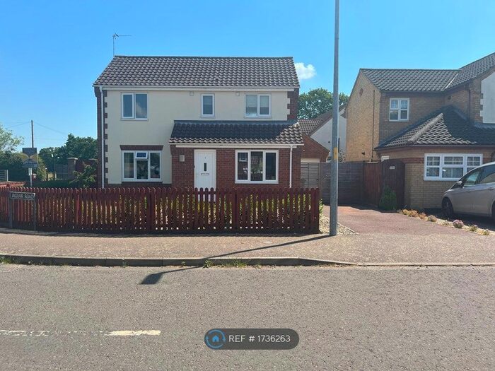 3 Bedroom Detached House To Rent In Jaguar Road, Hethersett, Norwich, NR9