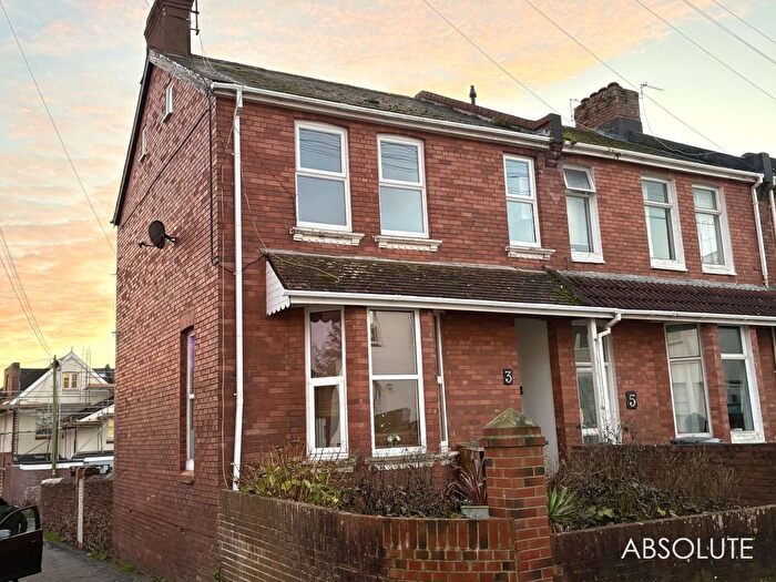 3 Bedroom Flat To Rent In Higher Polsham Road, Paignton, TQ3