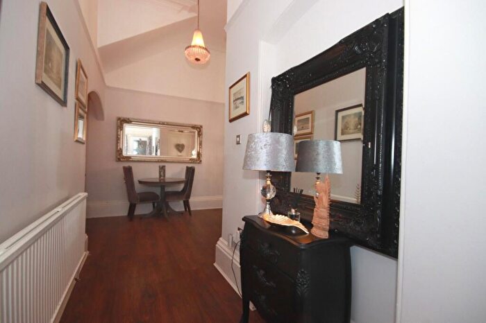 2 Bedroom Apartment For Sale In Waterloo Road, Southport, Merseyside, PR8