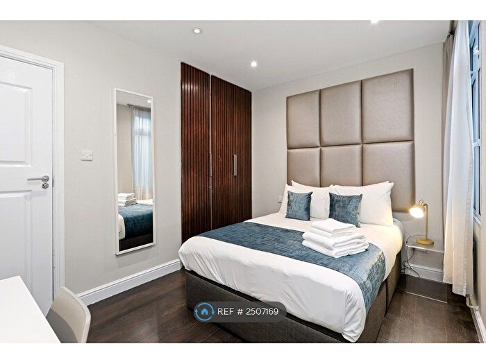 Studio To Rent In London, London, NW3