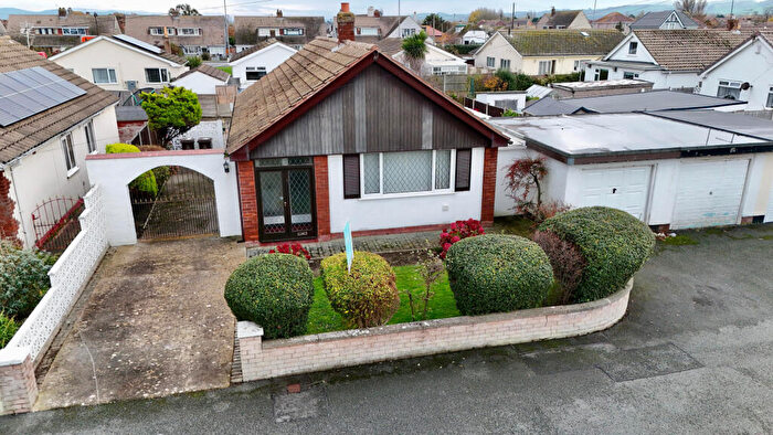 2 Bedroom Bungalow For Sale In Kinmel Close, Kinmel Bay, LL18