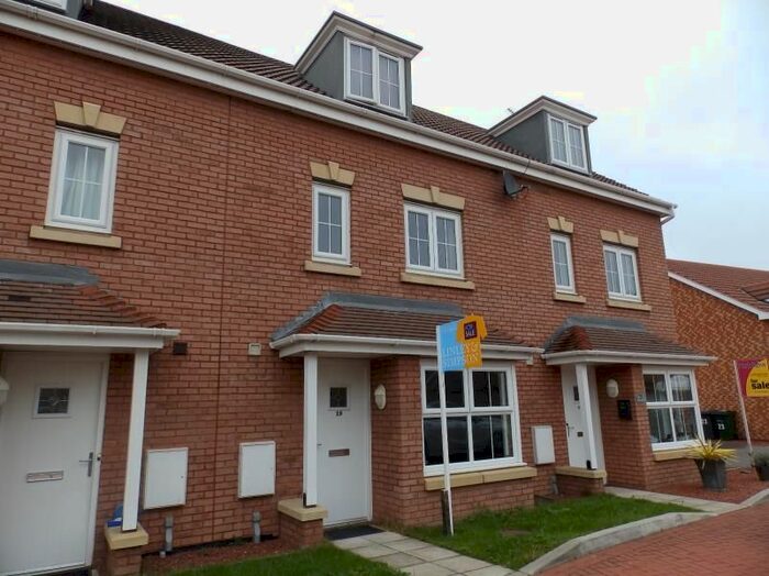 4 Bedroom Town House To Rent In The Haywain, South Milford, Leeds LS25