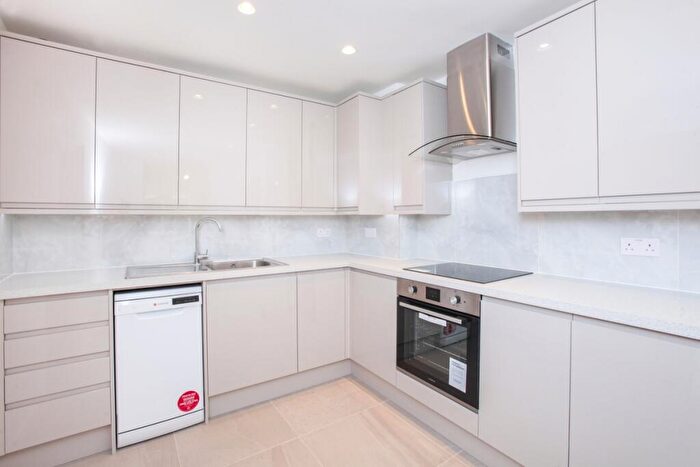 1 Bedroom Flat To Rent In Rochester Road, Kentish Town, NW1