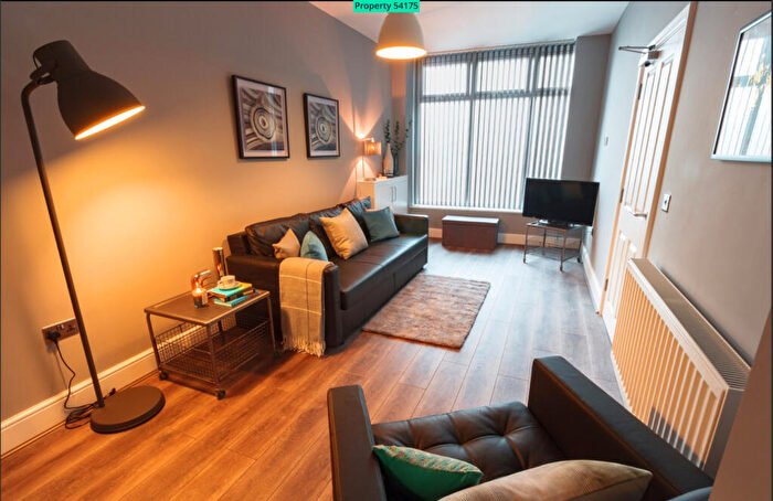6 Bedroom Terraced House To Rent In Kensington, Liverpool, L7