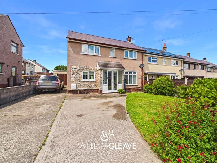 3 Bedroom End Of Terrace House For Sale In Maes Emlyn, Penyffordd, Holywell, Flintshire, CH8