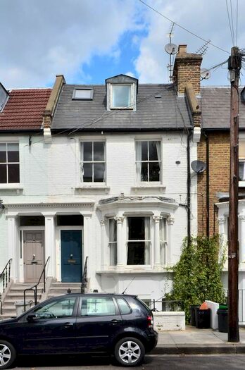 2 Bedroom Flat To Rent In Archel Road, Barons Court, London, W14