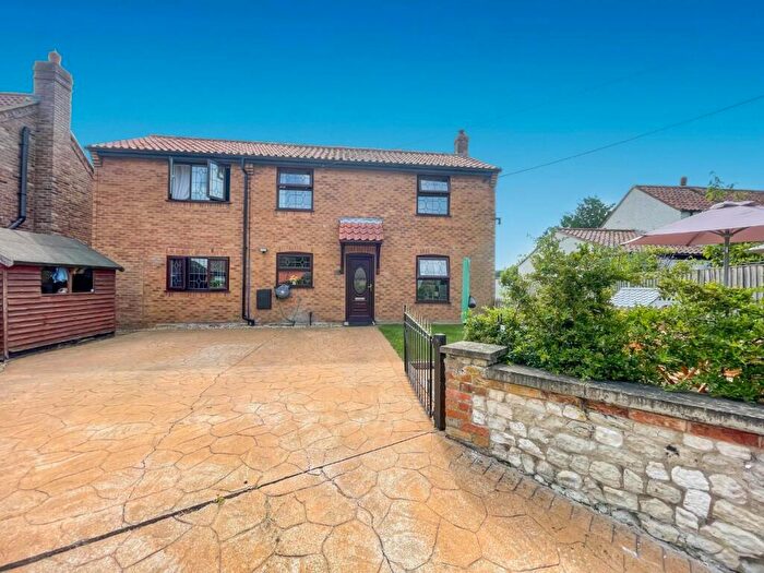 3 Bedroom Detached House For Sale In Methwold Road, Northwold, IP26
