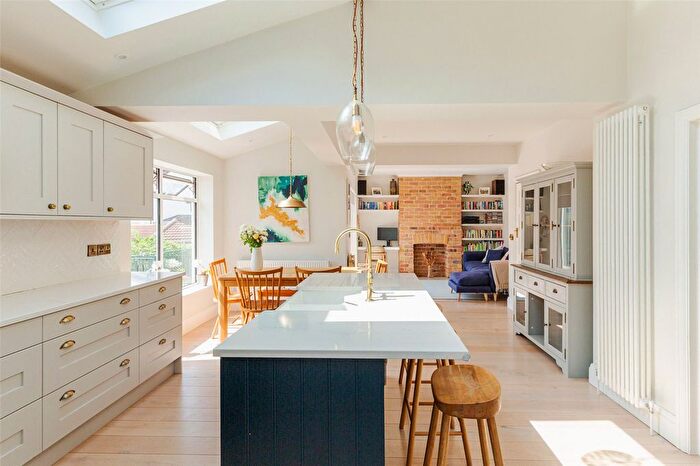 4 Bedroom Semi-Detached House For Sale In Southdown Road, Bristol, BS9