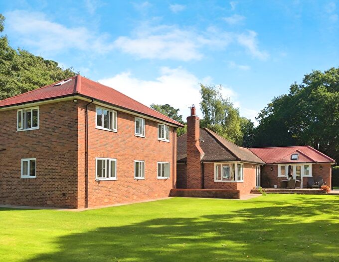 5 Bedroom Detached House For Sale In Stannage Lane, Churton, Chester, CH3