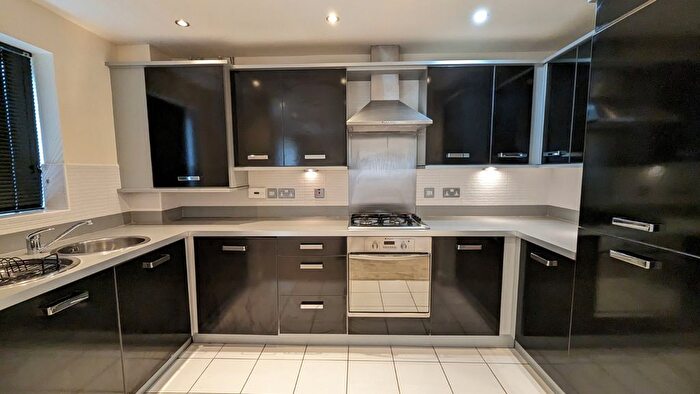 2 Bedroom Property To Rent In Askham Court, Nottingham, NG2