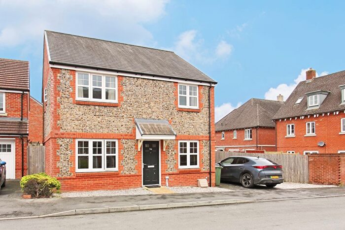 4 Bedroom Detached House For Sale In Stalls Road, Picket Twenty, SP11