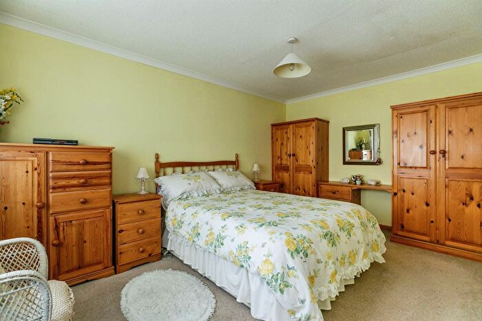 4 Bedroom Detached House For Sale In Grove Way, Ramsey, Huntingdon, PE26