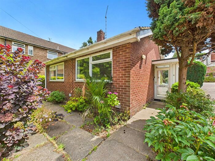 2 Bedroom Detached Bungalow To Rent In Wyndham Mews, St. Andrews Road, Mapperley Park, Nottingham, NG3