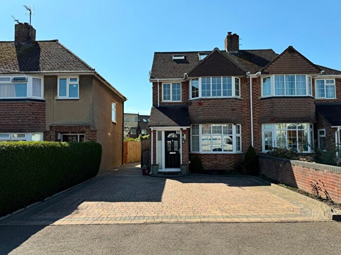 5 Bedroom Semi-Detached House To Rent In Herschel Crescent, Oxford, Oxfordshire, OX4