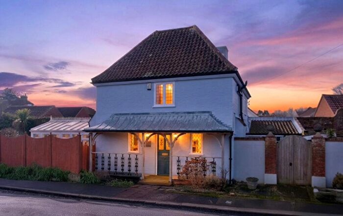 4 Bedroom Detached House For Sale In Hawksdown, Walmer, Deal, Kent, CT14