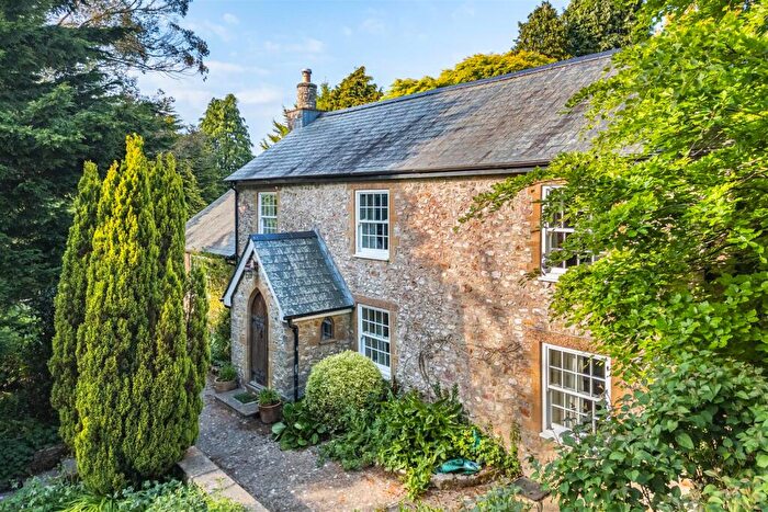 4 Bedroom Detached House For Sale In Yawl, Lyme Regis, DT7