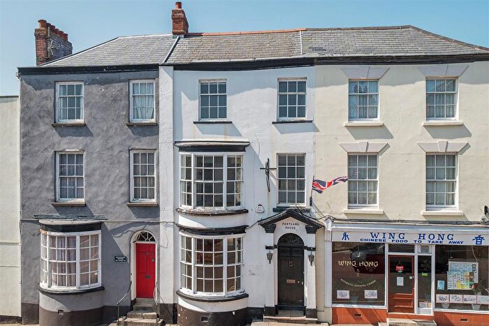 3 Bedroom Terraced House For Sale In High Street, Honiton, EX14