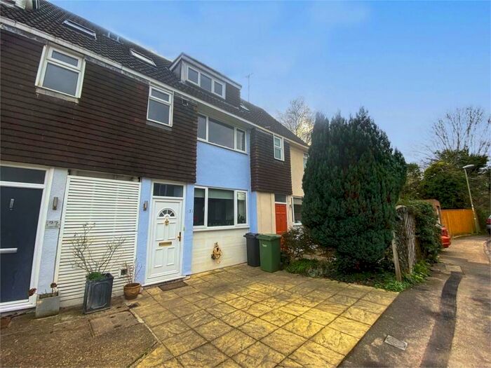 3 Bedroom Terraced House To Rent In Henley-on-Thames, Oxfordshire, RG9