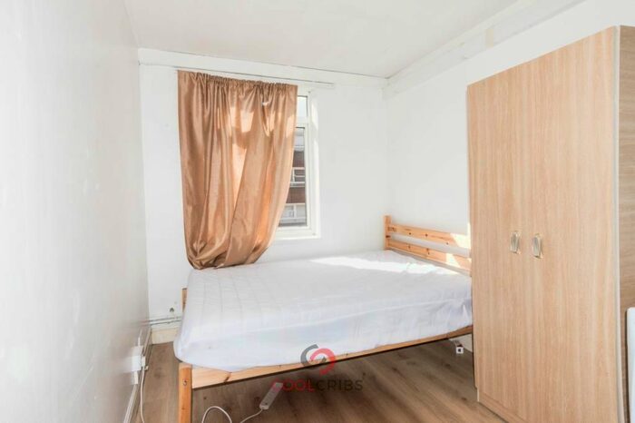 Studio To Rent In Kember Street, London, N1