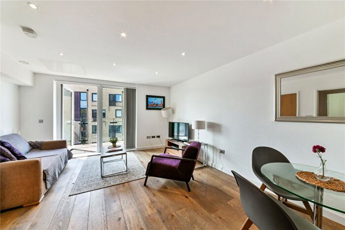 1 Bedroom Flat To Rent In Providence Place, London, SE10