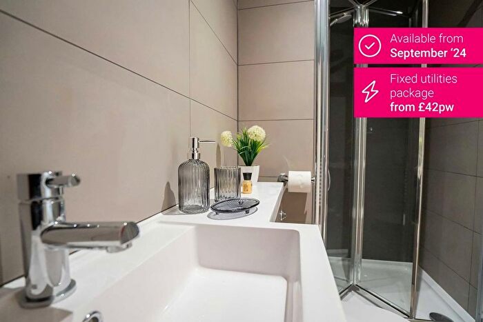 1 Bedroom Flat To Rent In Duke Street, Manchester, M3