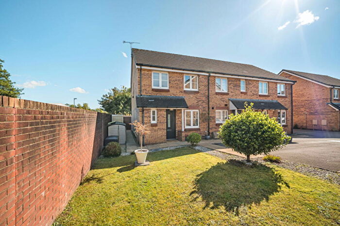 3 Bedroom End Of Terrace House For Sale In Waun Draw, Caerphilly, CF83