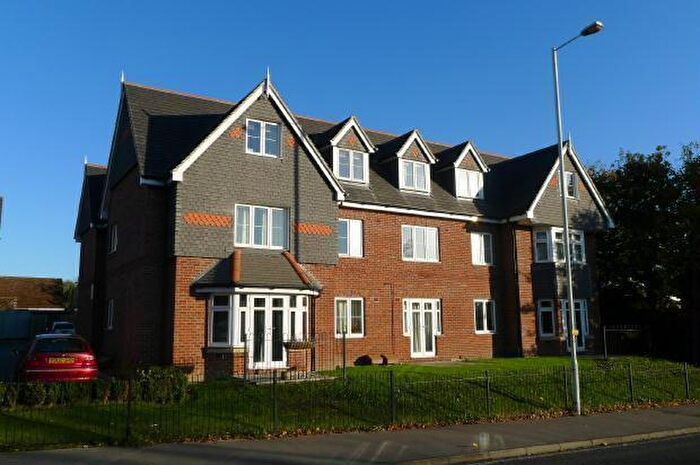 1 Bedroom Flat To Rent In Craigbank Court, Fareham, PO14