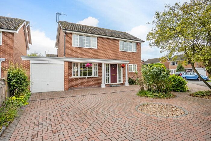 4 Bedroom Detached House For Sale In Dringthorpe Road, York, YO24