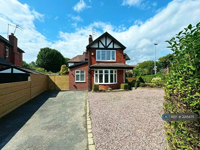 4 Bedroom Detached House To Rent In Lapwing Lane, Manchester, M20