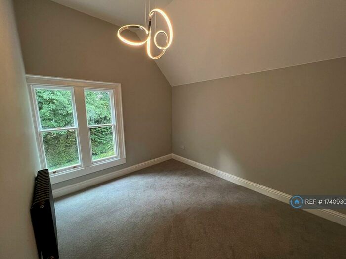 1 Bedroom Flat To Rent In Eastham Village Road, Wirral, CH62